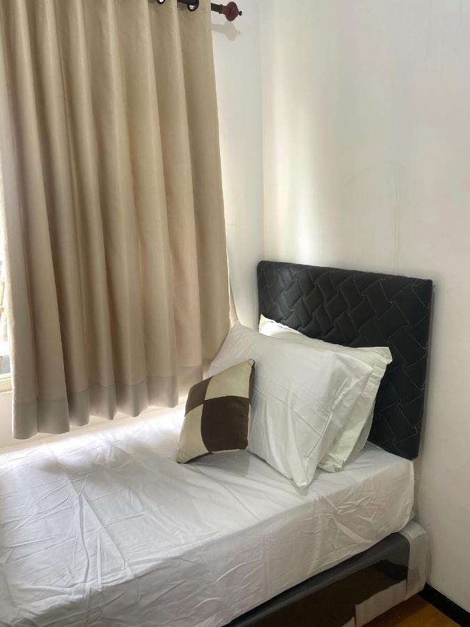 Villa Royal Arois Syariah Dekat Jatim Park 3 Tlekung エクステリア 写真